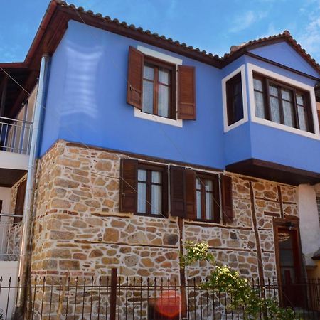 Renovated Old Manor House With Yard Villa Arnea Buitenkant foto