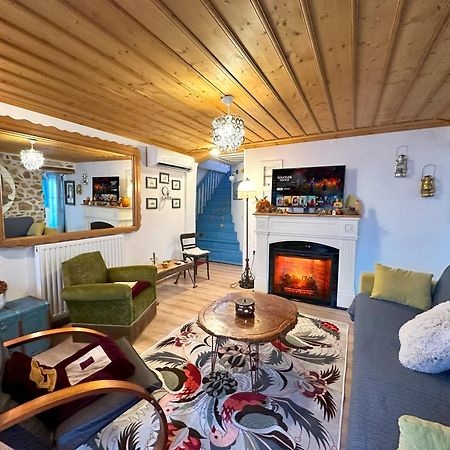 Renovated Old Manor House With Yard Villa Arnea Buitenkant foto