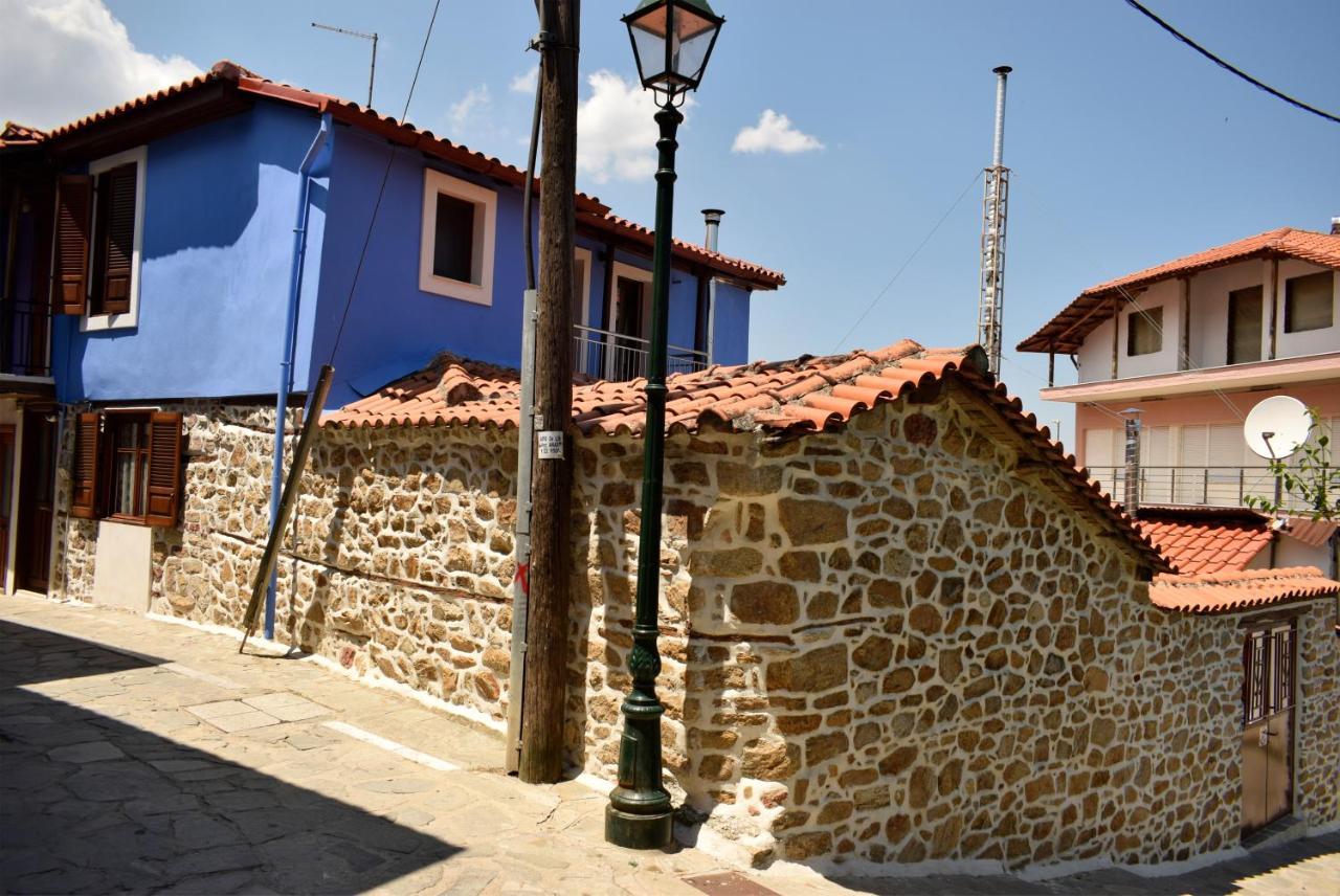 Renovated Old Manor House With Yard Villa Arnea Buitenkant foto