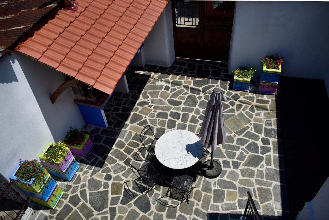 Renovated Old Manor House With Yard Villa Arnea Buitenkant foto