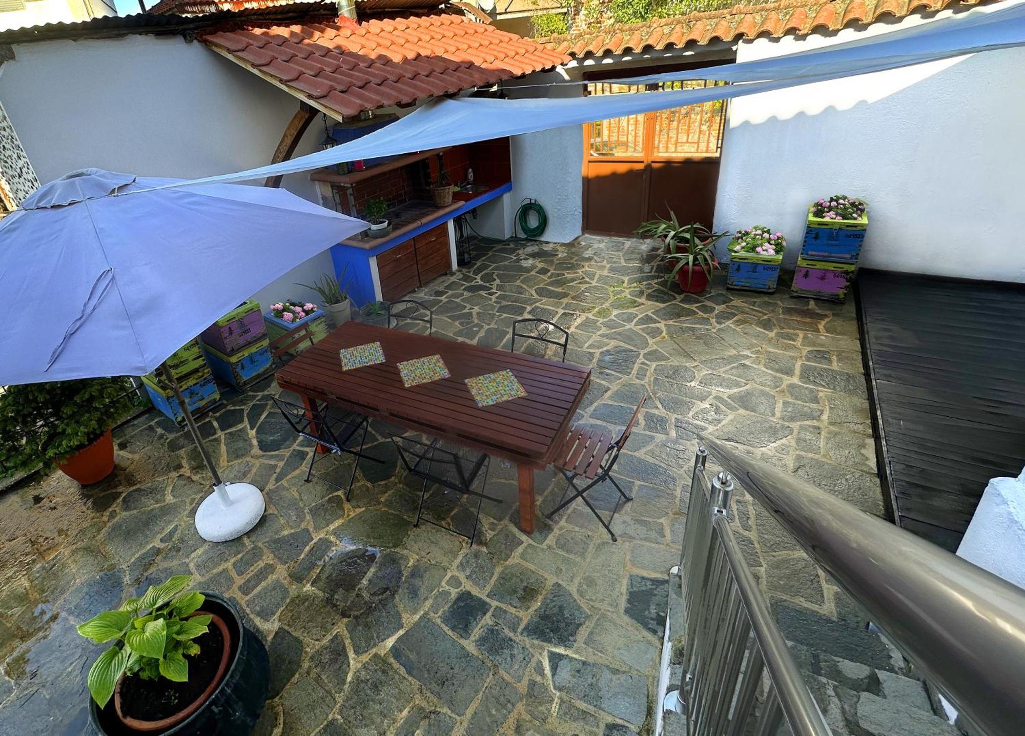 Renovated Old Manor House With Yard Villa Arnea Buitenkant foto