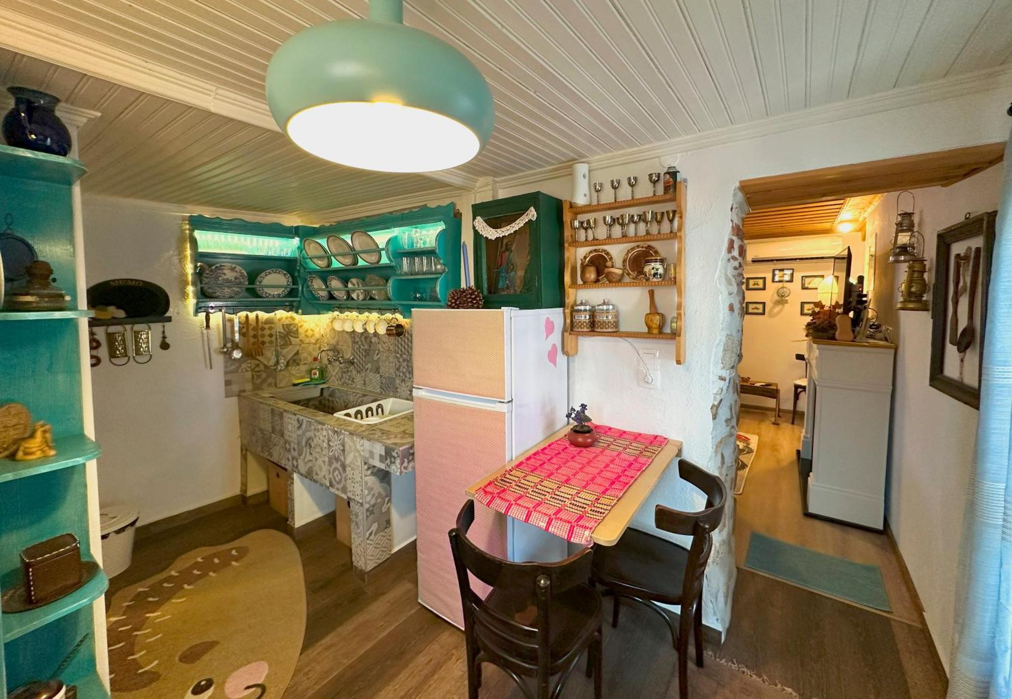 Renovated Old Manor House With Yard Villa Arnea Buitenkant foto